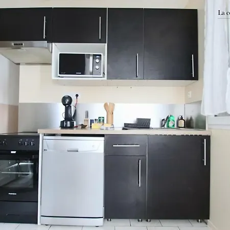 Townhouse Near The Thermal Baths La Rochelle And The Ile D'oleron